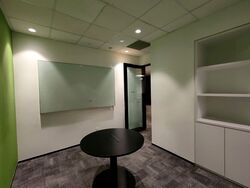 Oue Downtown (D1), Office #537660171
